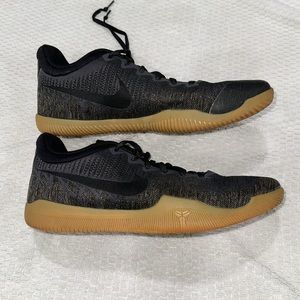 Nike Kobe Rage Mamba Great condition size 11 Black with tan underlay